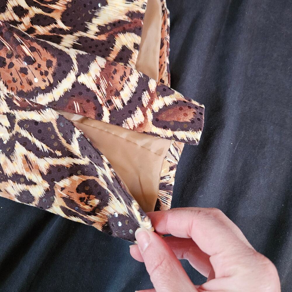 View Animal Print Blazer Size 8 Zip Up Sequin Brown Black Cheetah Leopard Mature - Picture 10 of 11